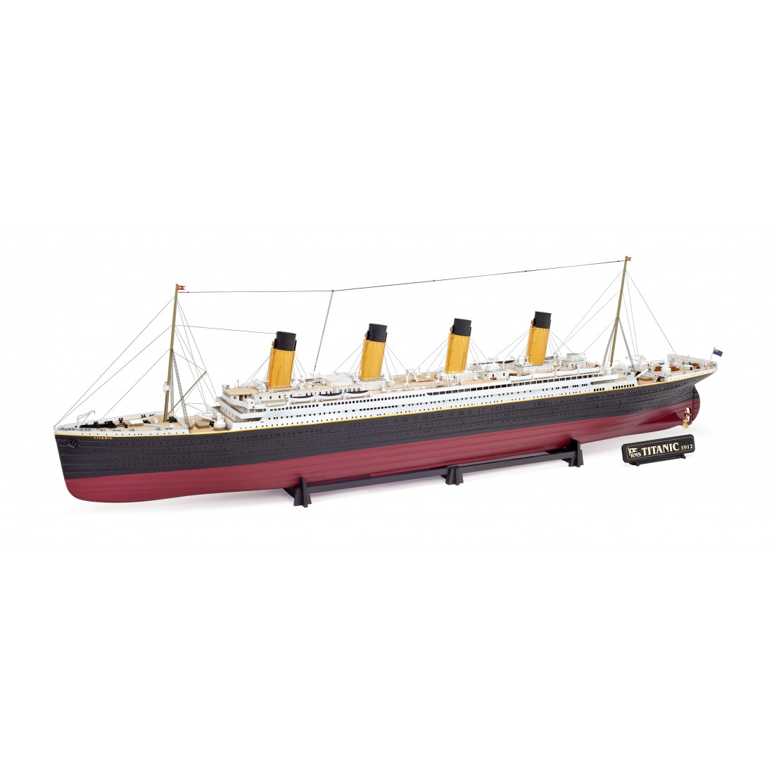 Amati Titanic 1912 1:250 Scale Model Ship Kit