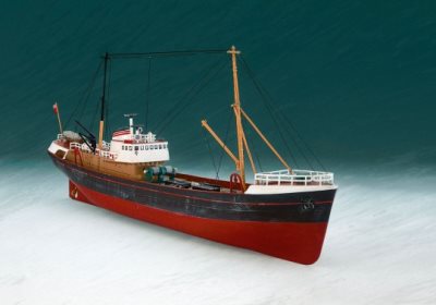 https://www.cornwallmodelboats.co.uk/acatalog/05204_smr_northsea_fishing_trawler.jpg