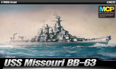 Academy USS Misouri BB-63 1:700 Scale