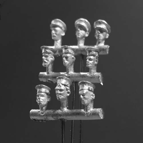 Heads (9 heads: 6 Ratings in sailor caps and 3 Officers) 1:72 Scale