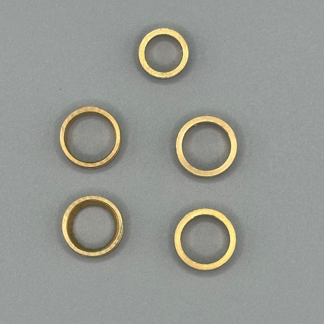 Grooved Rings