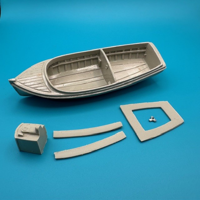 20ft Royal Navy Motor Cutter 130mm 1:48 Scale