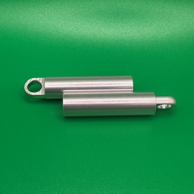 Tamiya Front Damper Cylinder 58441 (2)